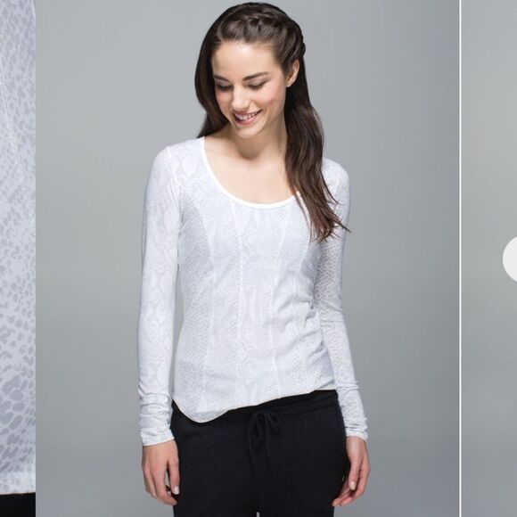 Lululemon Between The Lines Long Sleeve - Picture 8 of 8